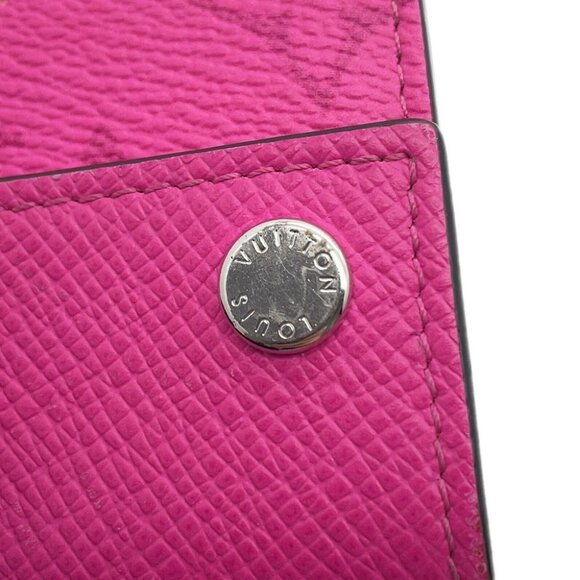 LOUIS VUITTON Discovery Compact Wallet Taigamara Fuchsia M30773 - Picture 9 of 16